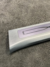 1105145-00-B 16-20 Tesla Model X Rear Left Driver Side Door Sill Trim Cover OEM 1105145-00-B