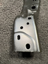 8737260 2023 BMW X1 Front Right Bumper Cover Brace Bracket OEM 8737260