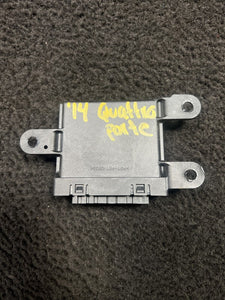 0263004599 2014 Maserati Quattroporte Parking Assist Control Module OEM 0263004599