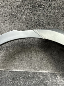 HY32290E32AC 2018 Land Rover Discovery Rear Right Fender Flair Molding OEM HY32290E32AC