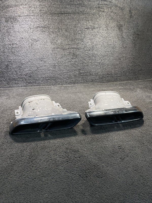 2018 Mercedes E63s AMG Left & Right Side Exhaust Tips Set OEM Black