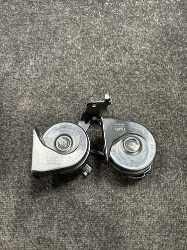 2020 Ford F250 Front Left And Right Signal Horn OEM