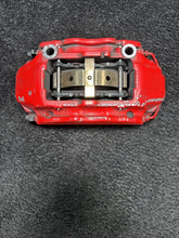 2017 Maserati Ghibli Front Brake Calipers Set 4 Piston OEM Red