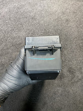 P56050736AD 2006 Jeep Cherokee/Commander  Fuse Relay Junction Box Block OEM P56050736AD
