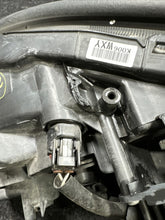 2007 Lexus RX350 Xenon Front Right Headlight OEM *Damaged*