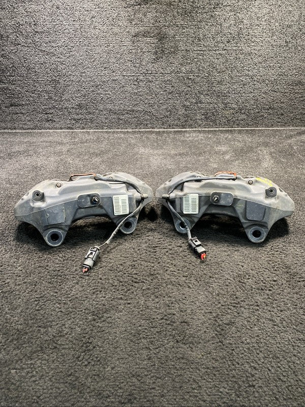 2014 Volkswagen Touareg Front Left & Right Brake Calipers OEM