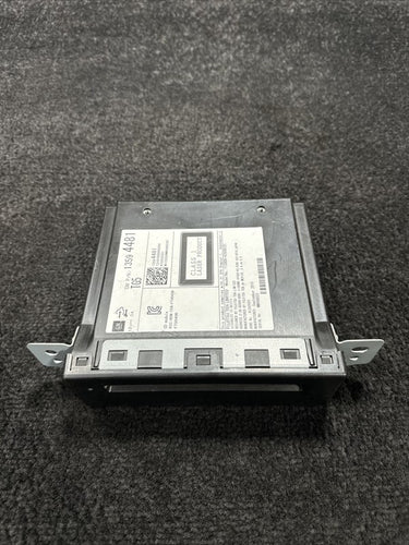 13594481 2016 Chevrolet Silverado 3500 Audio Disc CD Player OEM 13594481