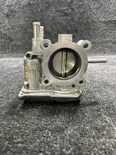 35100-2B300 2012 Kia Rio 1.6 Throttle Body Assembly OEM 35100-2B300