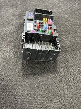 23443944 2016 GMC Sierra 3500 Right Cabin Fuse Relay Box OEM 23443944