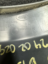 HY32290E23AC 2018 Land Rover Discovery Rear Left Fender Flair Molding OEM HY32290E23AC