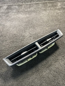 84732087 20-25 Cadillac CT5-V Front Center Upper Dash AC/Heat Air Vent Grill OEM 84732087