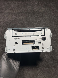965603Q706 2013 Hyundai Sonata Am Fm Satellite Radio Head Unit W/ Out Screen OEM 965603Q706