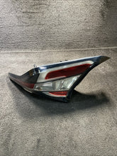 84102087 2016-2019 Chevrolet Volt Rear Right Passenger Tail Light Assembly OEM 84102087