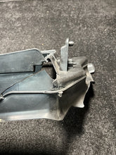 31455462 2019 Volvo XC90 Front Upper Air Guide OEM 31455462