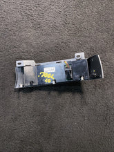 61.31-6941995-02 2006-2008 BMW E65 E66 750i Headlight Parking Control Switch OEM 61.31-6941995-02