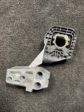 5A0E227 2023 BMW X1 Front Right Bumper Support Adaptor Bracket OEM 5A0E227