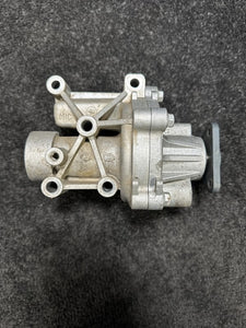 2011 Kia Optima 2.4L Engine Water Pump Assembly OEM