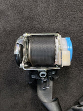 1036738-05-E 2016-2020 Tesla Model X Front 1st Row Seat Belt & Pretensioner OEM 1036738-05-E