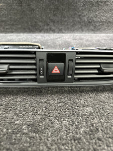 4G0941509 2012 Audi A6 3.0L Center Dash HVAC Air Vent Hazard Switch OEM 4G0941509