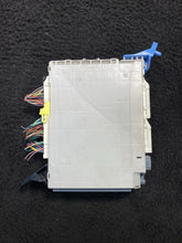 89221-24080 2015-2019 Lexus RC200 RC300 Multiplex Network Body Control Module OEM 89221-2408