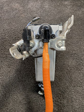 104894100D 2018 Tesla Model X Electric Battery Heater Unit OEM 104894100D