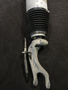 1027361-00-G 16-20 Tesla Model X Right/Left Front Air Suspension Strut Shock OEM 1027361-00-G