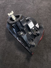 561945208B 2016-2019 Volkswagen Passat Rear Right Passenger Tail Light Lamp OEM 561945208B