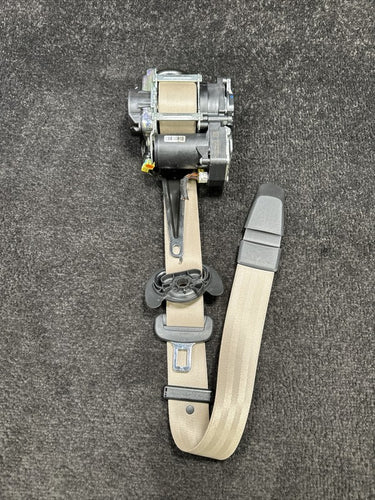 631771400D 2019 Audi A4 Front Right Seatbelt Retractor OEM Beige 631771400D