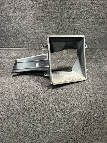 670002898 2014 Maserati Quattroporte Front Right Side Intercooler Air Duct OEM 670002898