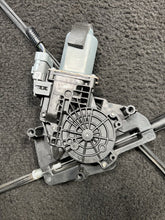 600655100G 2015 Tesla Model S Front Left Door Window Regulator & Motor OEM 600655100G