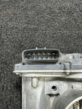 35100-2E000 2016 Kia Soul 2.0L Engine Throttle Body Assembly OEM 35100-2E000