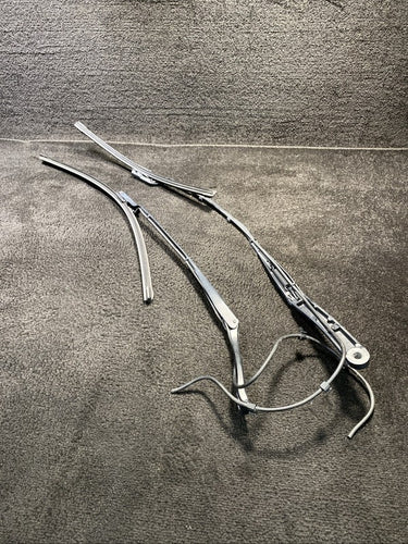 3392126527 17-2023 Tesla Model 3 Front Left & Right Windshield Wiper Arm Set OEM 3392126527