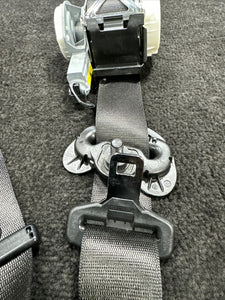 2017 BMW F30 320xi Front Right Seat Belt Retractor Assembly Black OEM