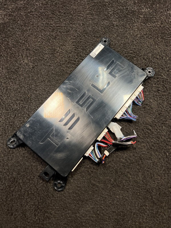 104390000E 2018 Tesla Model X Rear Chassis Body Control Module OEM 104390000E