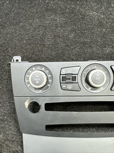 6946982-01 2004 BMW 530i HVAC Control Panel W/ Black Trim OEM 6946982-01