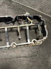 2033255 2019 Kenworth T880 MX-13 Paccar Engine Rocker Housing W/ Wiring OEM 2033255