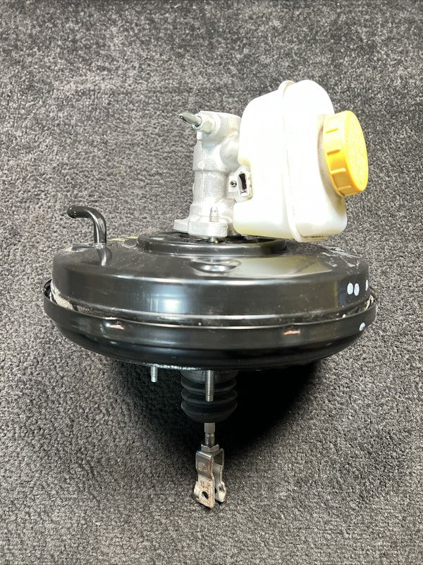 2023 Subaru BRZ Brake Master Cylinder Booster & Reservoir OEM