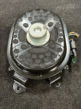 HY3218808AB 2018 Land Rover Discovery Rear Subwoofer Speaker OEM HY3218808AB