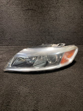 4L0941003H 2007 Audi Q7 Left Side Xenon Headlight Lamp OEM 4L0941003H Damaged!