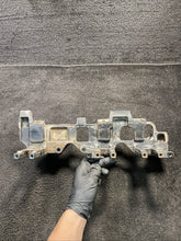 2052195 2019 Kenworth T880 Paccar EGR Bracket OEM 2052195