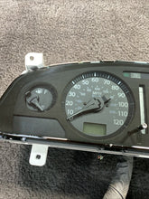 2004 Nissan Pathfinder Speedometer Gauge Cluster OEM 4x4 242k