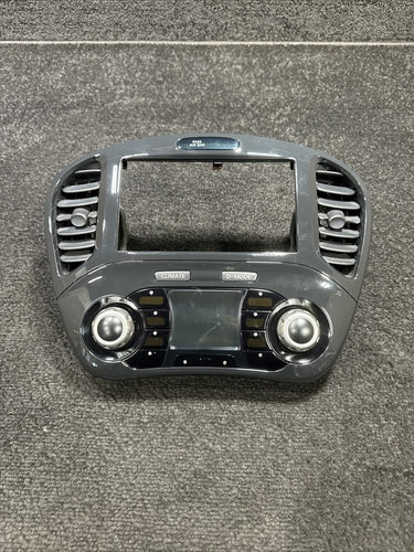 2012 Nissan Juke Front Dash AC Heater Climate Control Panel W/ Trim Bezel OEM