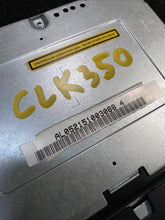 A2098203989 05-09 CLK350 CLK500 CLK55 Radio Navigation Screen Display Unit OEM A2098203989