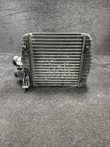 16484793 2017 Maserati Ghibli Left Side Intercooler Assembly OEM 16484793