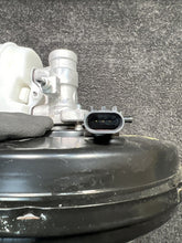 2023 Subaru BRZ Brake Master Cylinder Booster & Reservoir OEM