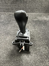 10090184 2011 BMW X3 Automatic Gear Shifter Lever Assembly OEM 9253077