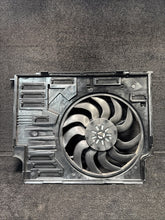 1742251363 2023 BMW X1 Engine Cooling Fan Assembly OEM 1742251363