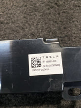 ED424219000462 2017-2025 Tesla Model Y Bluetooth Wi-Fi Antenna Module OEM 1585601-00-E