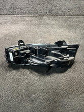 JR3B13200AF 2018 Ford Mustang GT Fog Light Passenger Right Side OEM JR3B13200AF