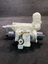 1097015-00-K 17-23 Tesla Model 3 Coolant Reservoir Expansion Tank Chiller Pump OEM 109701500K